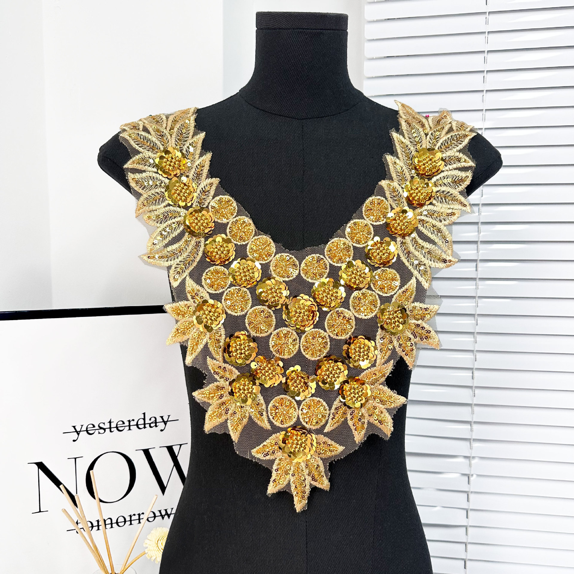 Organza Heavy Industry Embroidered Beads Sequins Placket Front Collar New Wedding Dress DIY Jewelry Accessories Factory Outlet