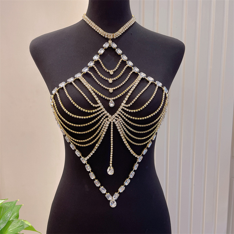 Picture of Cross-border sexy beach accessories rhinestone Diamond-embedded Big Peach heart tassel body chain bra accessories factory one-piece delivery