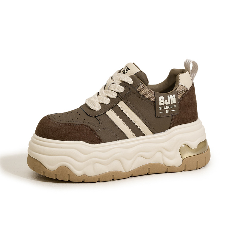 Picture of Thick sole inner increase moral training shoes women's 2025 dissolve shoes autumn and winter new white shoes fashionable and versatile casual board shoes