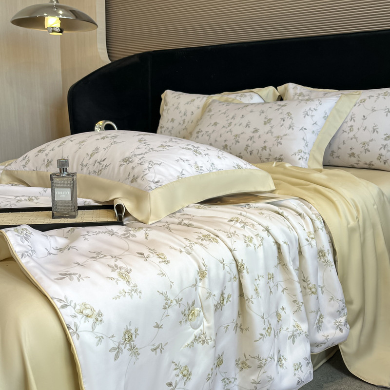 Picture of Class A Lyocell Fiber Printed Summer Cool Quilt Four-piece Set Summer Cool Air-conditioning Quilt Ice Silk Thin Quilt Machine Washable