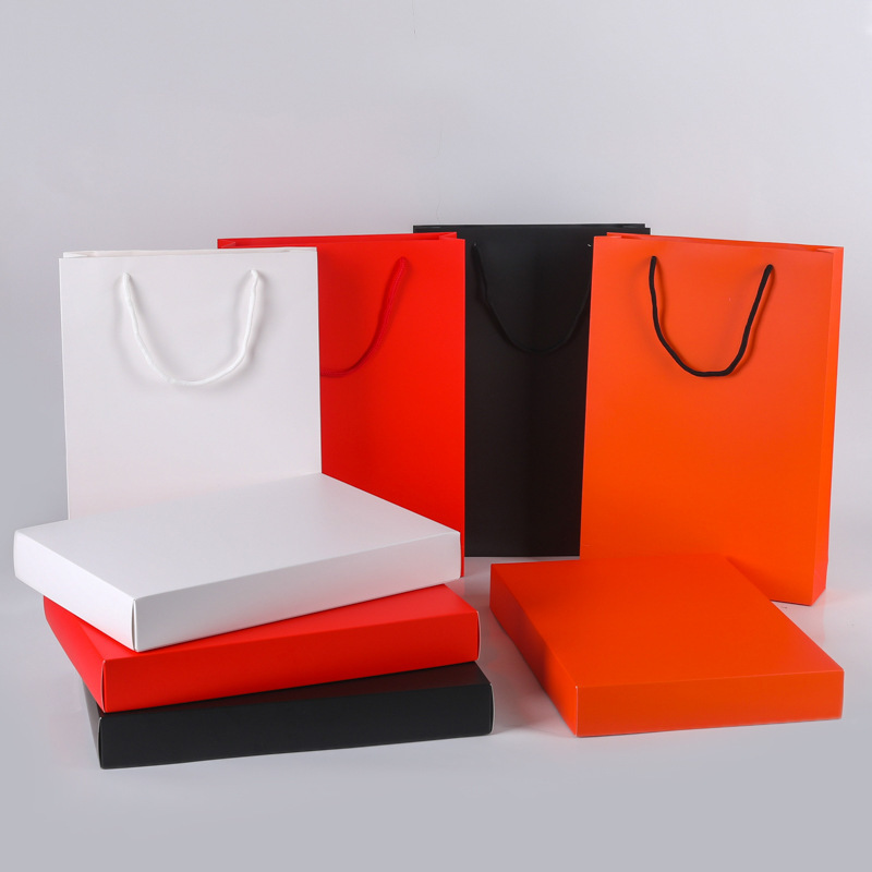in stock Wholesale Clothing T-shirt Scarf Scarf Packaging Box Gift Box White Cardboard Foldable Gift Box Tote Bag suit