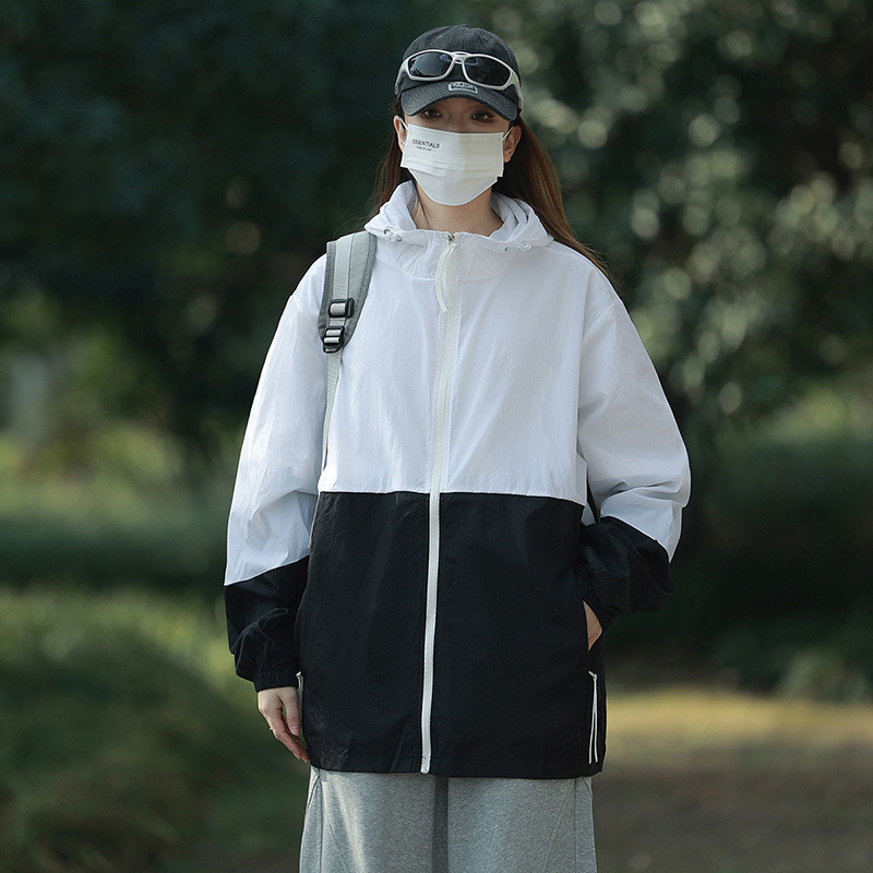 Picture of UPF50 Ice Silk Sunscreen Clothing Women's Summer Thin Loose Waterproof Sunscreen Clothing Couple Coat Men Can Develop LOGO