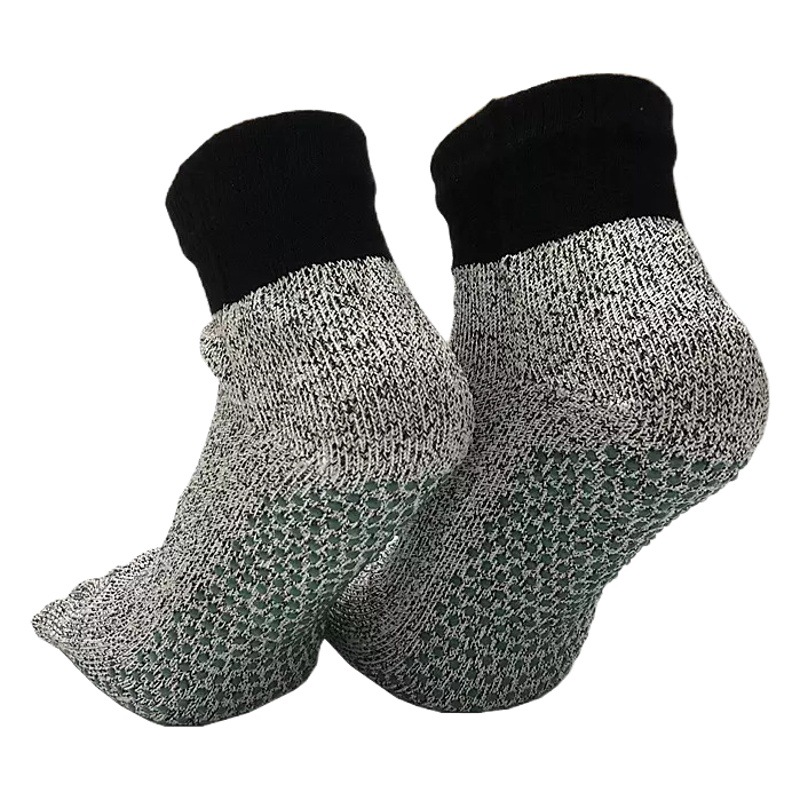 Foreign trade hot 5 grade anti-cut socks field protective five-finger socks beach dispensing anti-slip socks manufacturers in stock