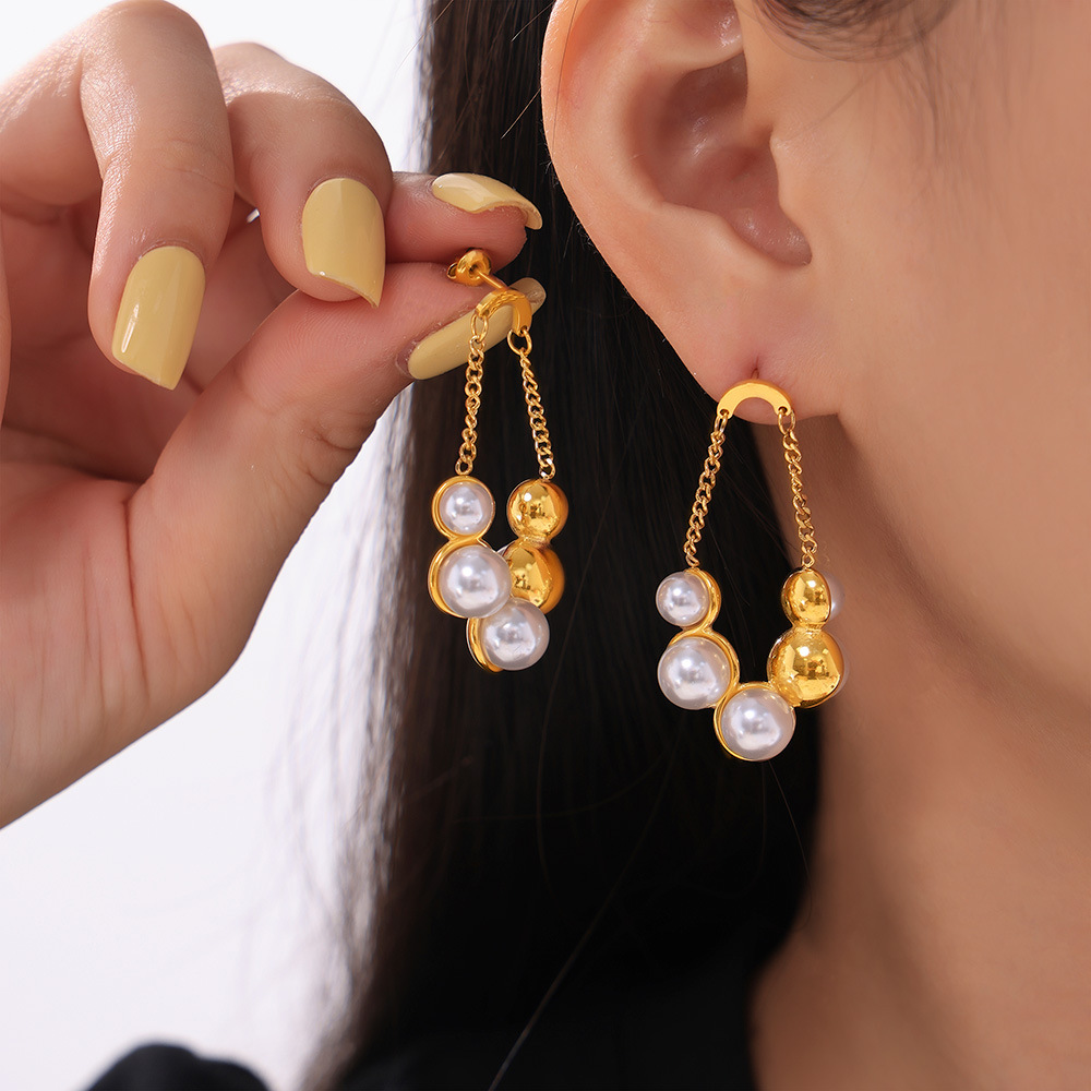 French Retro Imitation Pearl Earrings Niche Elegant Design Stainless Steel Plated 18K Gold Simple All-match Earrings in stock