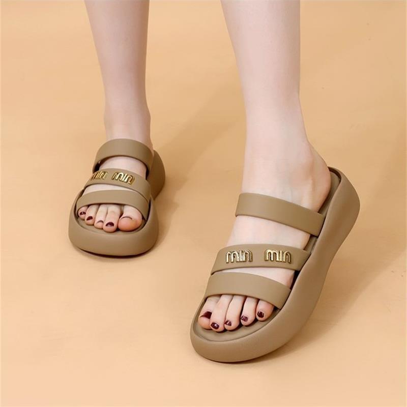 Beach Slippers Women's Summer Wear 2024 New Style Beautiful Feeling Soft Bottom French Roman Casual Slippers for Seaside