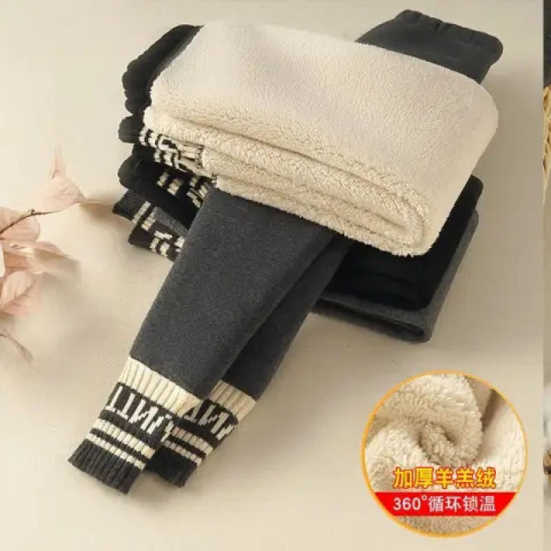 Picture of Girls' Leggings fleece-lined Thickened Autumn and Winter Children's One-piece Velvet Lamb Velvet Pants Outer Wearing Children's Warm Pants