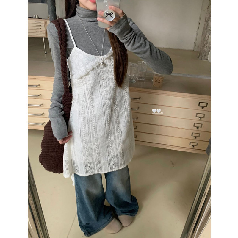 2024 Early Spring New Lace Hollow-out Slip Skirt Women's Niche Design Sleeveless Dress High Collar T Two-piece Set