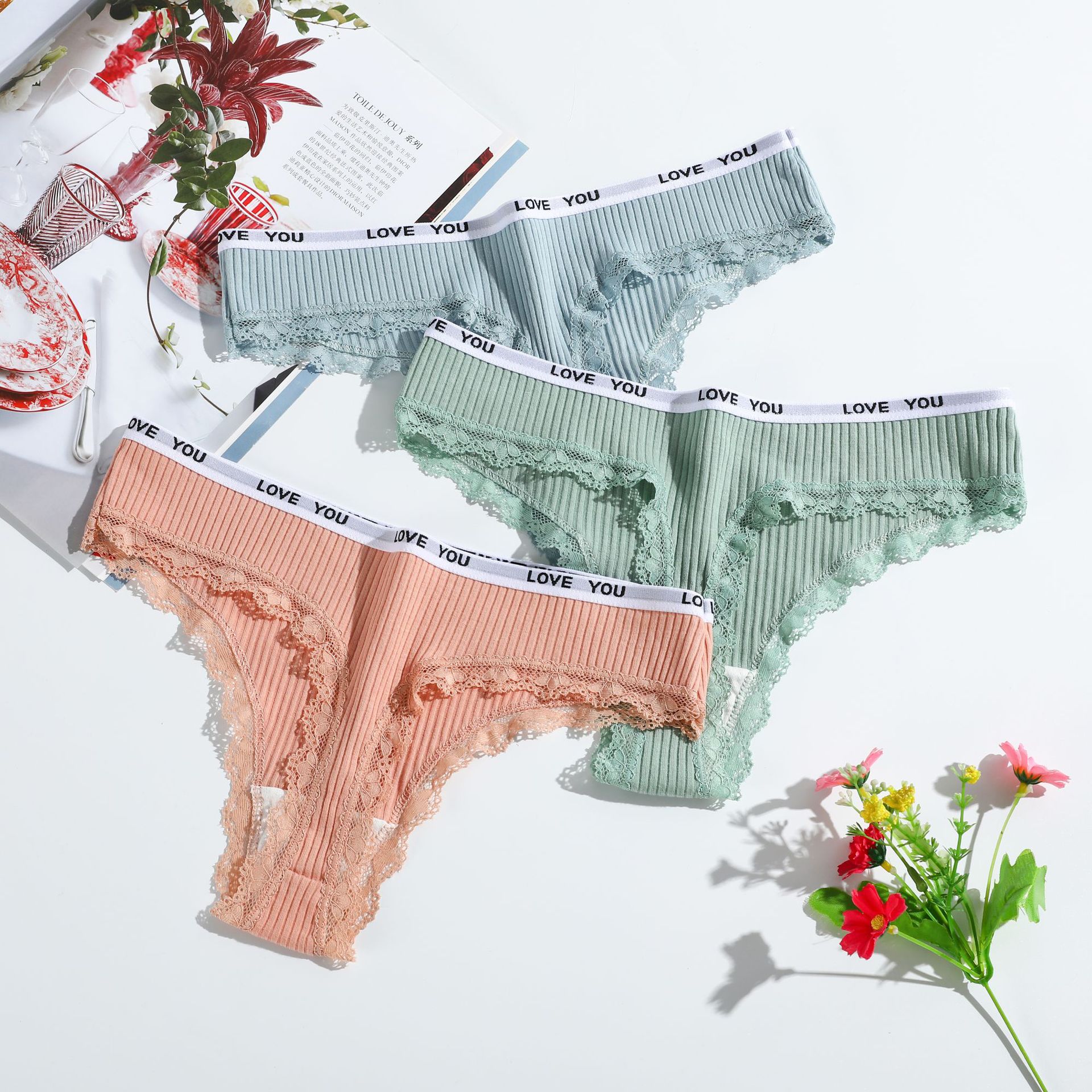 Picture of New ladies cotton thong low waist girls underwear European and American lace women's T-string pants manufacturers wholesale