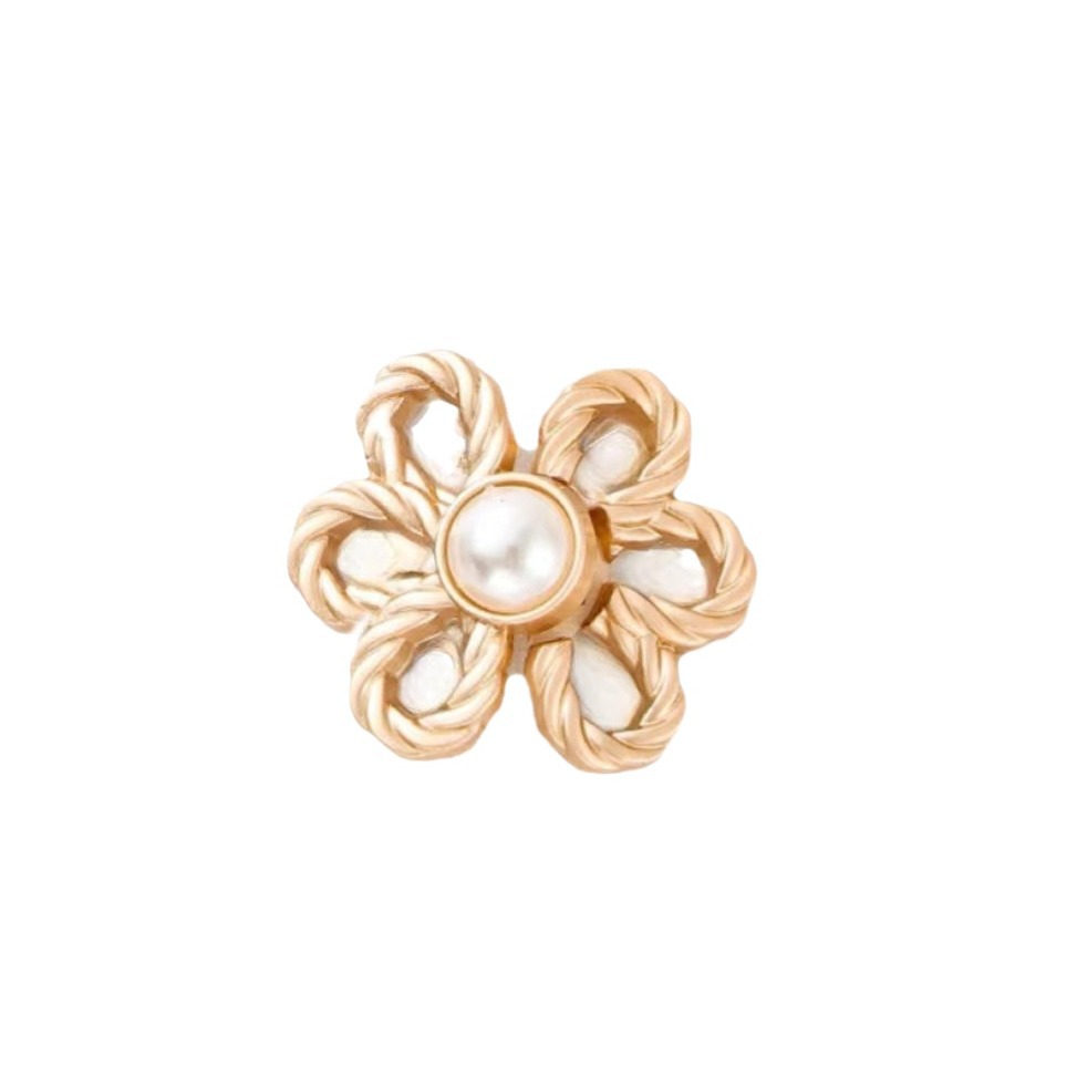 Picture of Flower Waist Buckle New Alloy Seam-free Clothes Decorative Removable Waist Large Change Small Adjustable Buckle Tightening Artifact