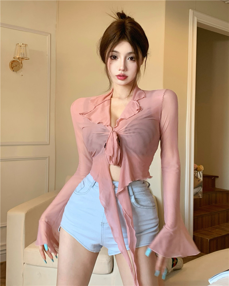 Picture of Strappy Hot Girl Slimming Top Spring and Summer Slim-Fit Ultra-Short Women's Shirt with Retro Design New Base Shirt