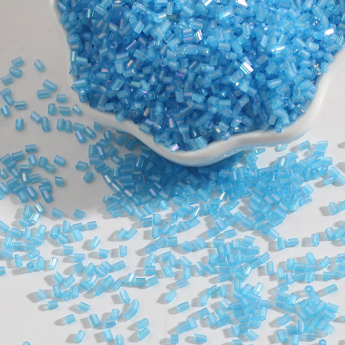 Picture of 2mm magic color H-tube beads hand-sewn beads loose beads diy hand-made color-plated glass rice beads material jewelry accessories wholesale