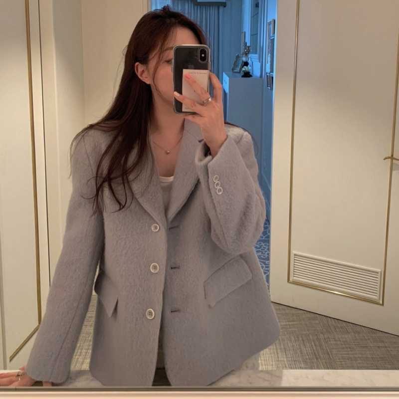 Korean Style Simple Warm White Fur Suit Jacket with Atmosphere Loose Suit Collar Single-breasted Warm Suit