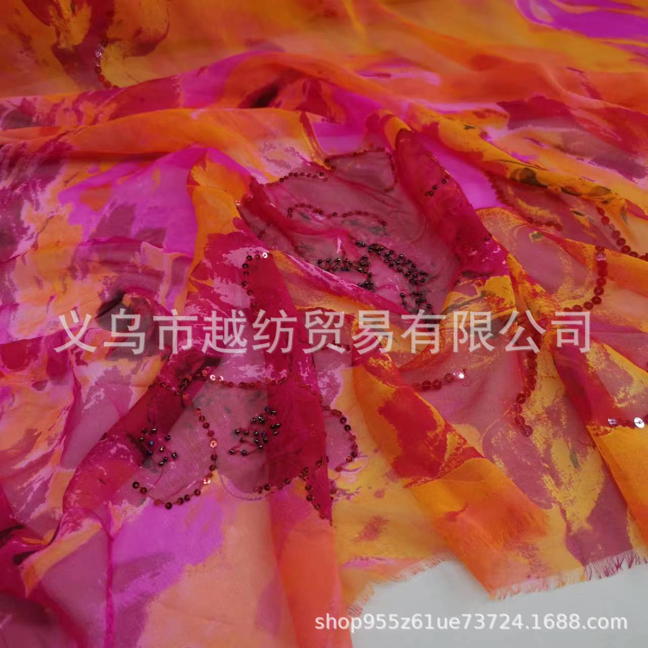 Picture of Special Price Handmade Beaded Silk Qiaoji Embroidered Sequin Fabric 9 Mm 100 Mulberry Silk Breathable Dress Turban