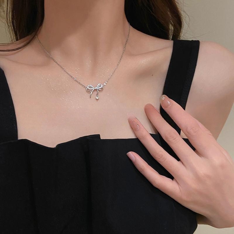Double-layer bow zircon necklace for Women summer light luxury elegant high-grade clavicle chain Cold sense niche design necklace