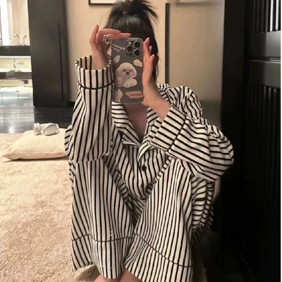 180g Korean version of black and white striped cute pajamas women's spring, autumn and winter new long sleeve trousers two-piece suit can be worn outside
