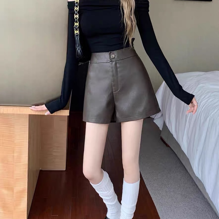 Picture of Black PU leather pants women's autumn and winter hot girl high waist slimming elegant socialite A- line casual wide leg shorts outer wear boot pants
