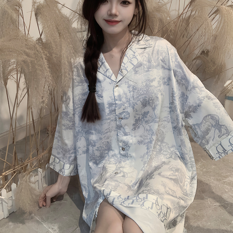 [D Family Full Print] French Accessible Luxury Pajamas for Women, Ice Silk Jungle Pattern, Large-Sleeved Home Wear Shirt Dress