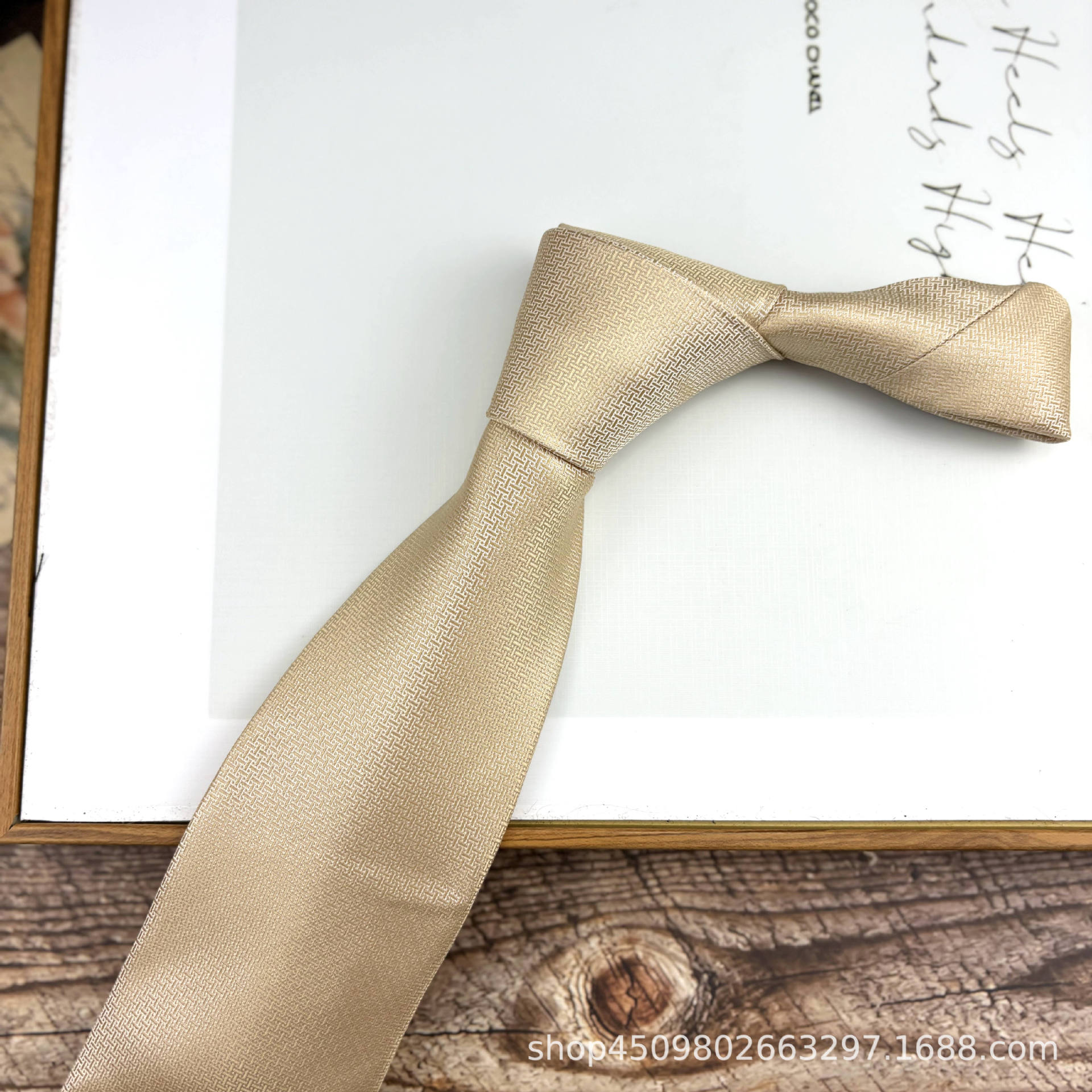 Picture of Retro Casual Clear Color Texture Tie Solid Color Men's Professional Dress Gentleman Working Groom Wedding Cafe Green