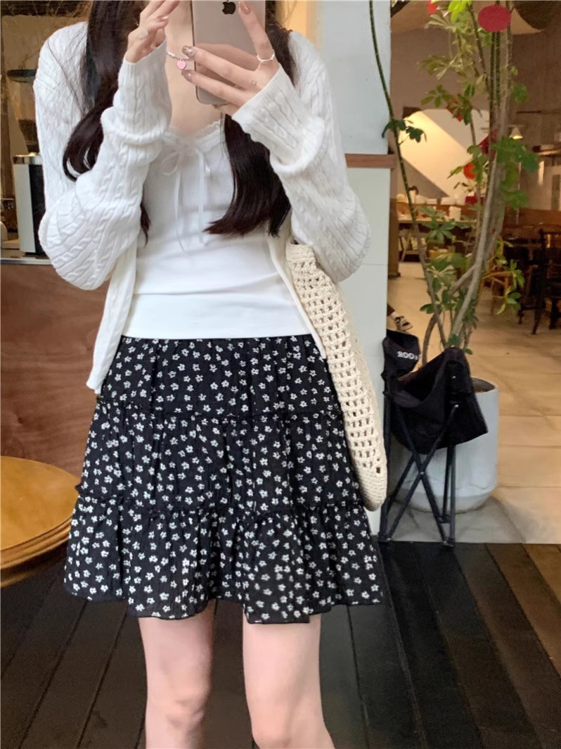 Black Floral Cake Skirt Women's Summer chubby girl plus size Slimming Pear Shape A- Line Half Skirt