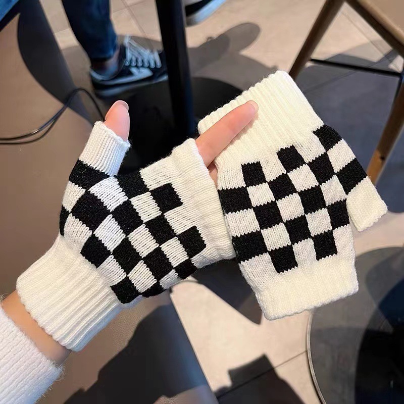 Black and White Gloves Korean-style Fashionable Winter Typing Dew Half-finger Knitted Checkerboard Student Women's Half-hand Socks Trendy