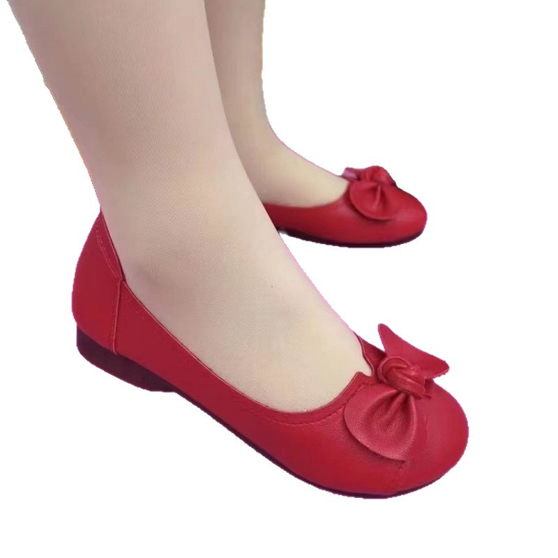 Picture of Foreign trade cross-border soft-soled beanie shoes, new spring and autumn mother shoes, one kick of cow tendon sole, round toe flat pumps