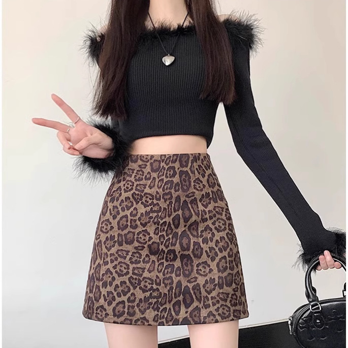 Deerskin velvet leopard print skirt women's 2024 autumn vintage hot girl high waist slimming anti-slip A- line hip skirt
