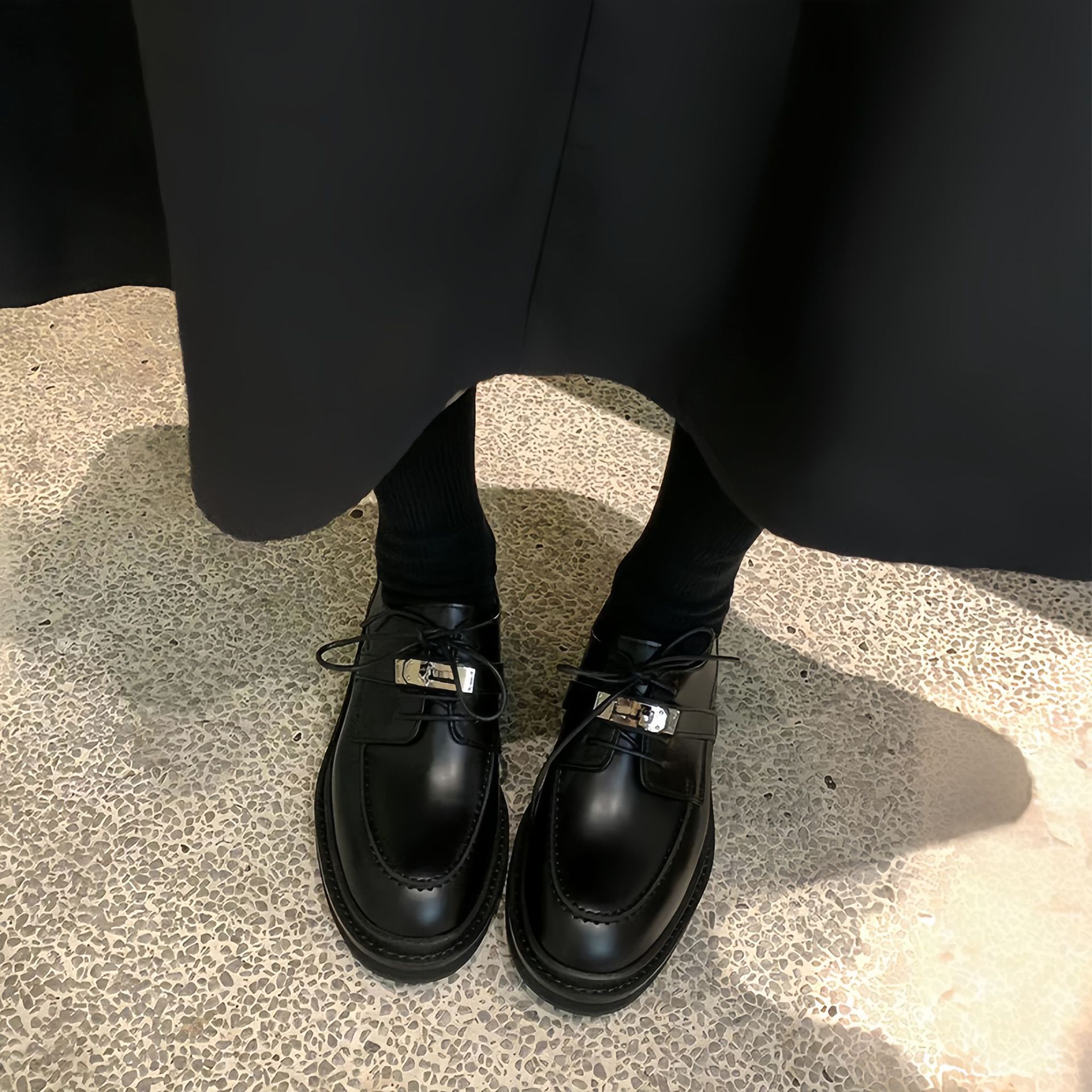Sheepskin version ~ leather lock black retro round head loafers women's thick heel British style small leather shoes Oxford single-layer shoes