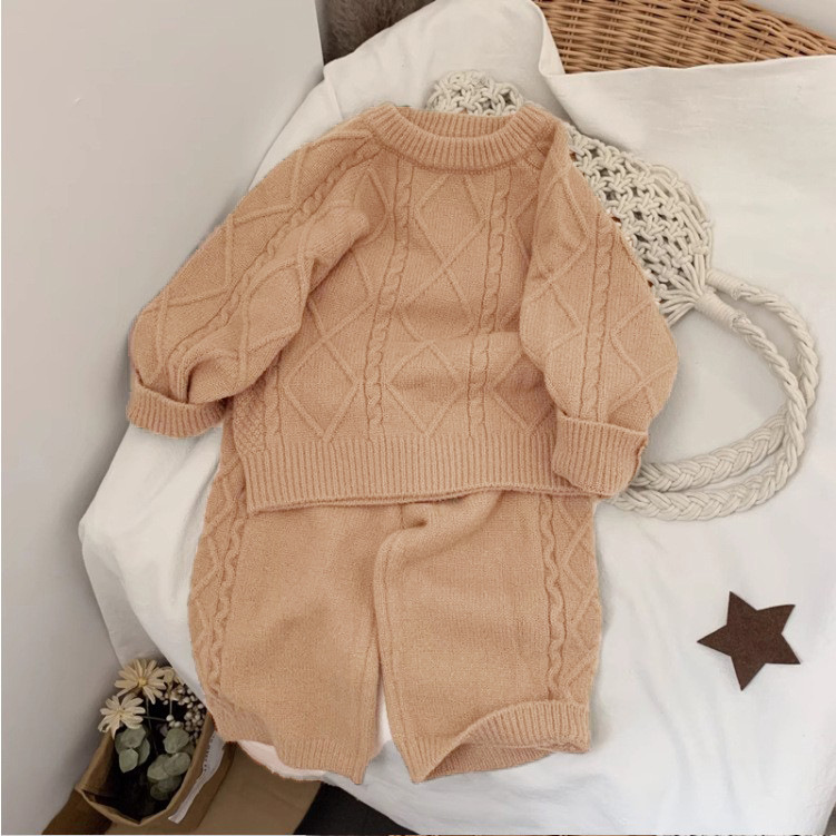 Picture of Korean version of children's clothing autumn and winter foreign style new girls retro temperament fashion solid color knitted sweater wool pants suit fashion