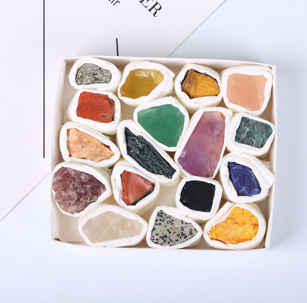 Picture of Wholesale cross-border Amazon hot crystal stone ore specimen box crystal crafts ornaments mineral specimens