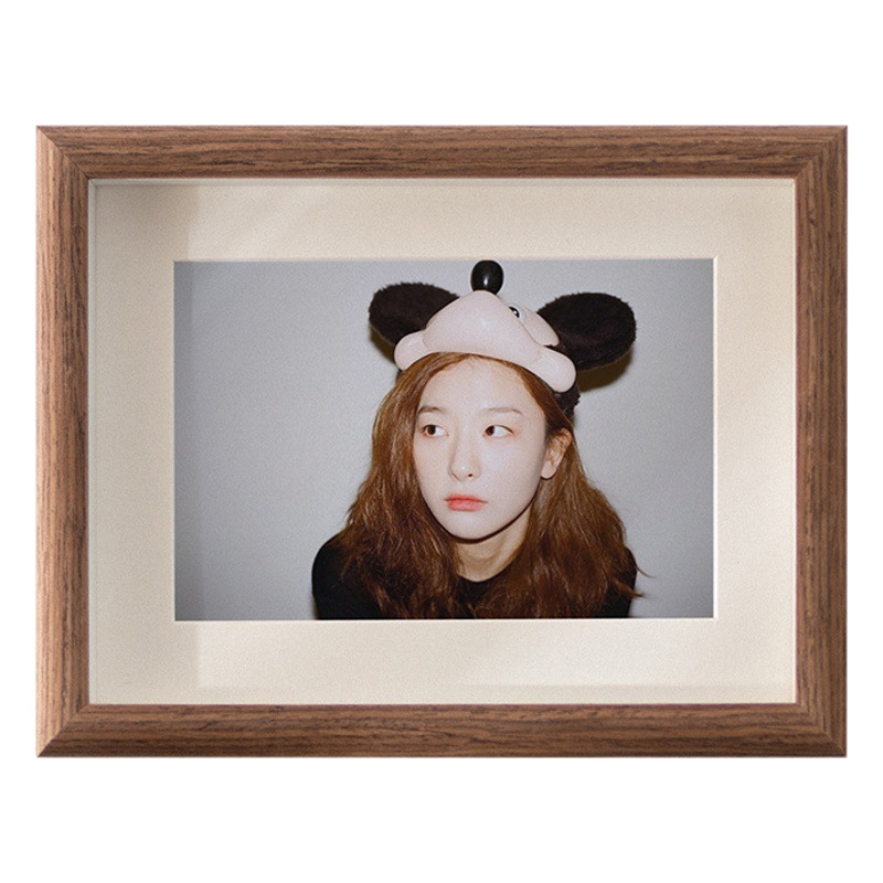 Tempered glass three-dimensional hollow creative photo frame decoration wholesale 678 10-inch A4 wall-mounted square oil painting stick picture frame