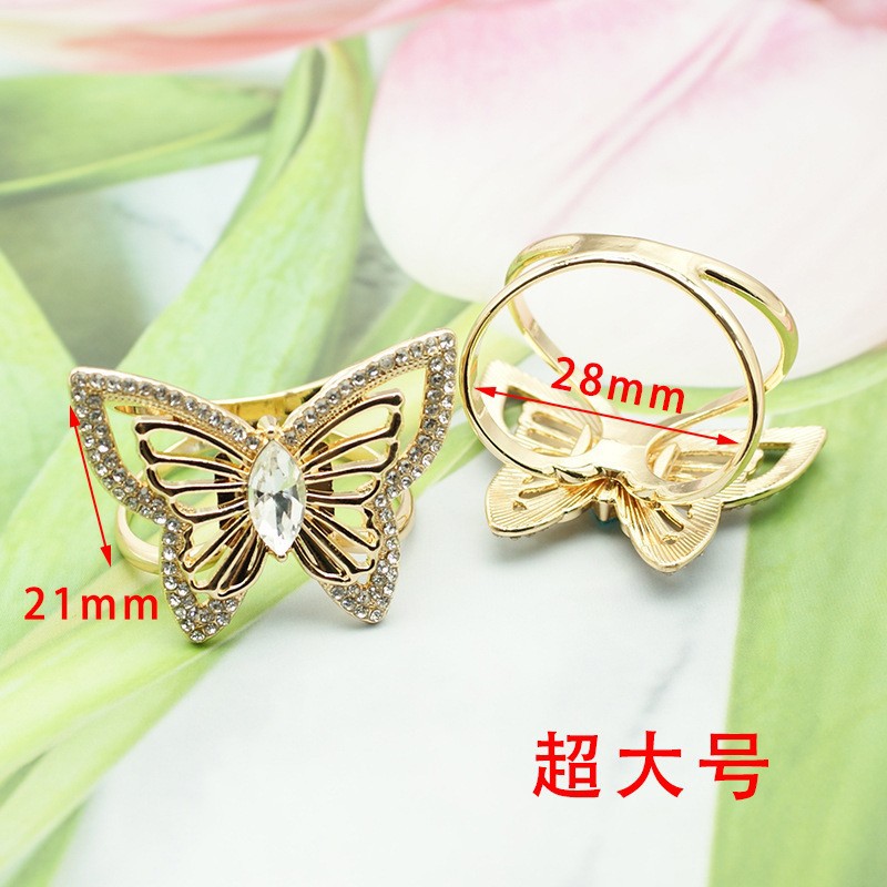 Picture of South Korea multi-functional scarf buckle high-grade Pearl fashion new Camellia windbreaker belt buckle high-end jewelry wholesale