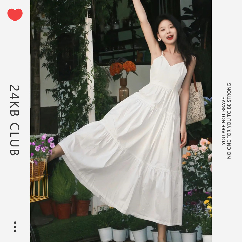 2024 Summer New Arrival French Style V-neck White Sling Dress Women's Tight Waist Design Sense Niche Elegant Small Dress