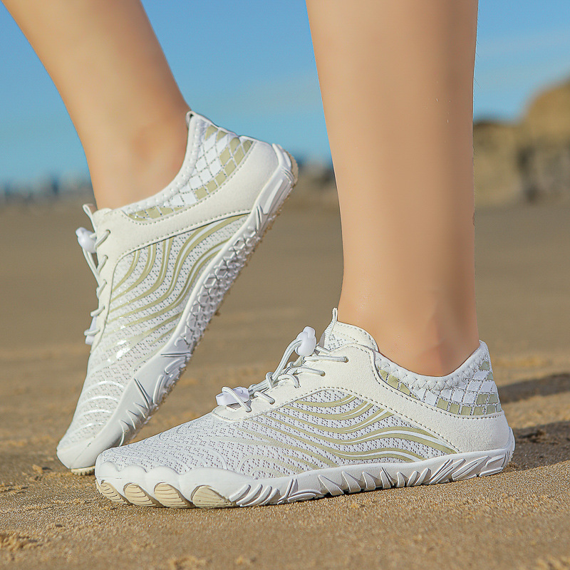 Picture of Outdoor Amazon Five Finger River Shoes Men's Cross-Border Beach Wading Shoes Southeast Asian Quick Dry Swimming Shoes Fitness Shoes Women