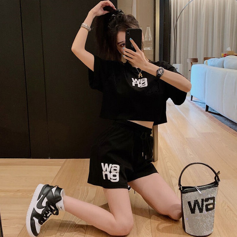 Picture of 2022 Spring and Summer New Korean Style Casual Sports Suit Women's Short Top Loose Slim Student Running Two-Piece Set