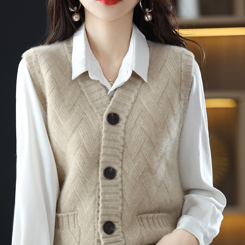 Picture of 2024 Spring and Autumn New Vest Women's V-neck Sleeveless Vest Outer Wear Knitted Shirt Short Solid Color Vest All-match Waistcoat