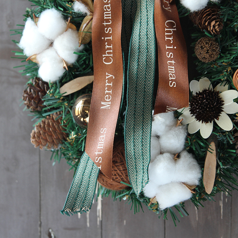 Picture of Pvc Wreath Simulated Cotton Pine Cone Door Hanging Christmas Home Decoration Wholesale Small Christmas Wreath