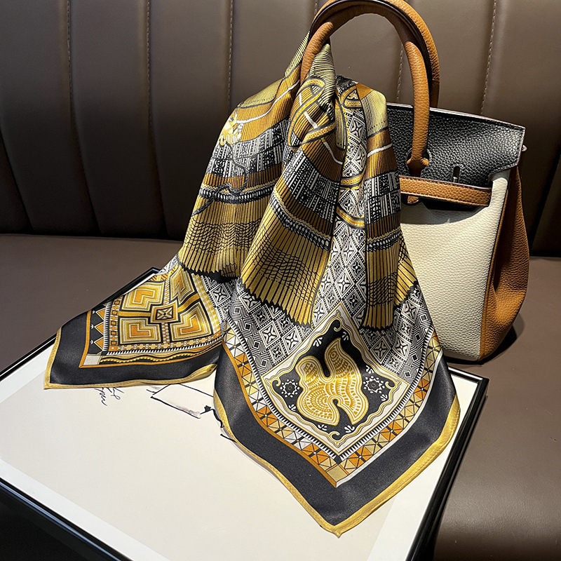 Picture of Spring and Autumn Thin Japanese and Korean Sweet Champagne Color Small Floral Silk Mulberry Silk 70cm Square Scarf Silk Scarf Hair Band Headwear Women