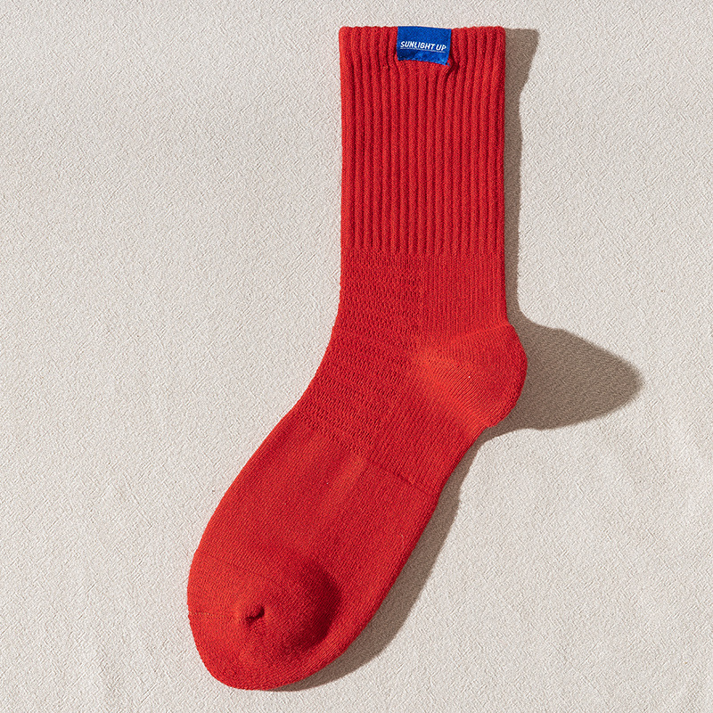 Picture of Autumn and Winter New Breathable Sports Trendy Socks Men's Towel Bottom Mid-length Socks Korean Letter Cloth Label Basketball Men's Stockings