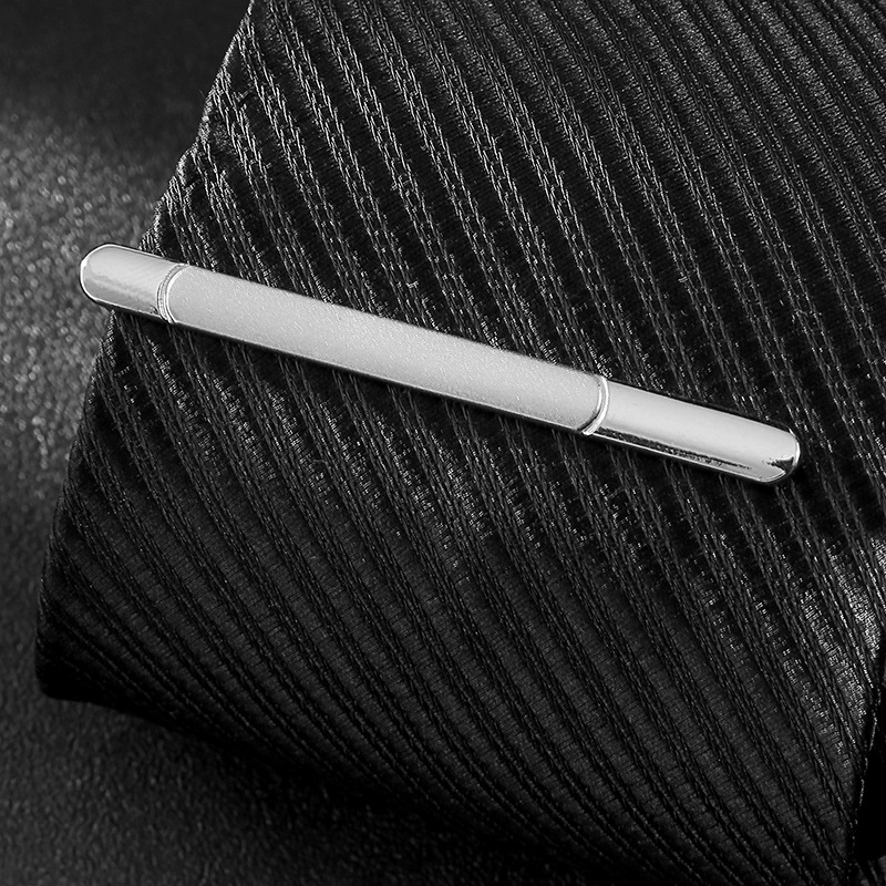 Picture of Metal tie clip men's suit chain 140 simple flower type business atmosphere with drill tie clip