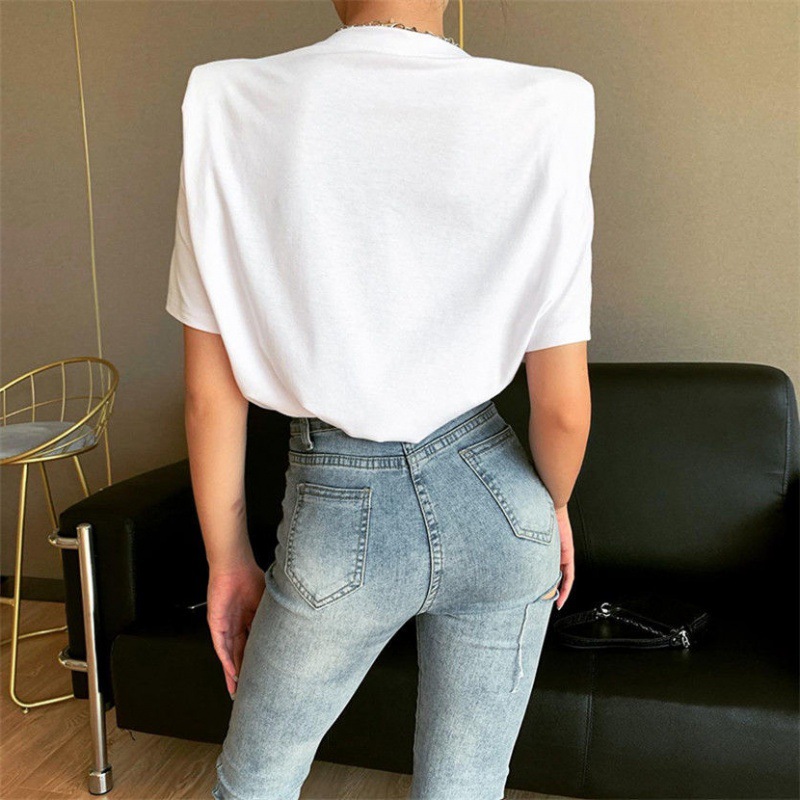 Temperament Design Sense Shoulder Pad Short-sleeved Shirt Women's 2022 Spring and Summer Loose White Right Angle Shoulder Pad Top
