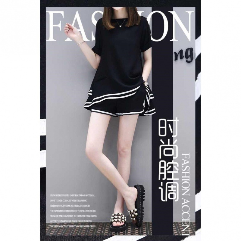 Picture of European Station Summer Women's Large Size Loose Two-Piece Short-Sleeved Shorts Casual Sports Suit Chubby Girl Fashionable