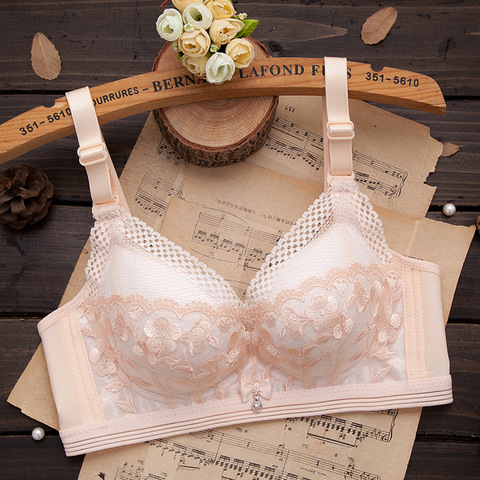 Picture of White Intimates for Women, Thin, Wire-Free, Push-Up, Side Breasts, Breathable Bra, Sexy and Beautiful Back, Spring Bra, Push-Up