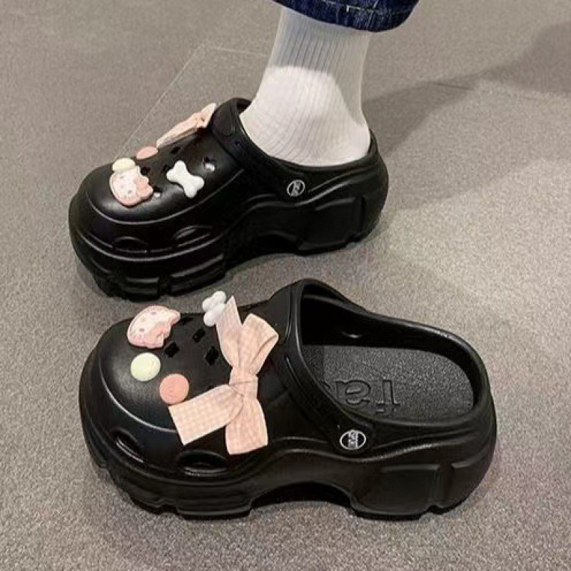 Picture of Baotou EVA hole shoes in 2025 new fashion and versatility student comfortable and casual two-wear non-slip slippers for women's summer