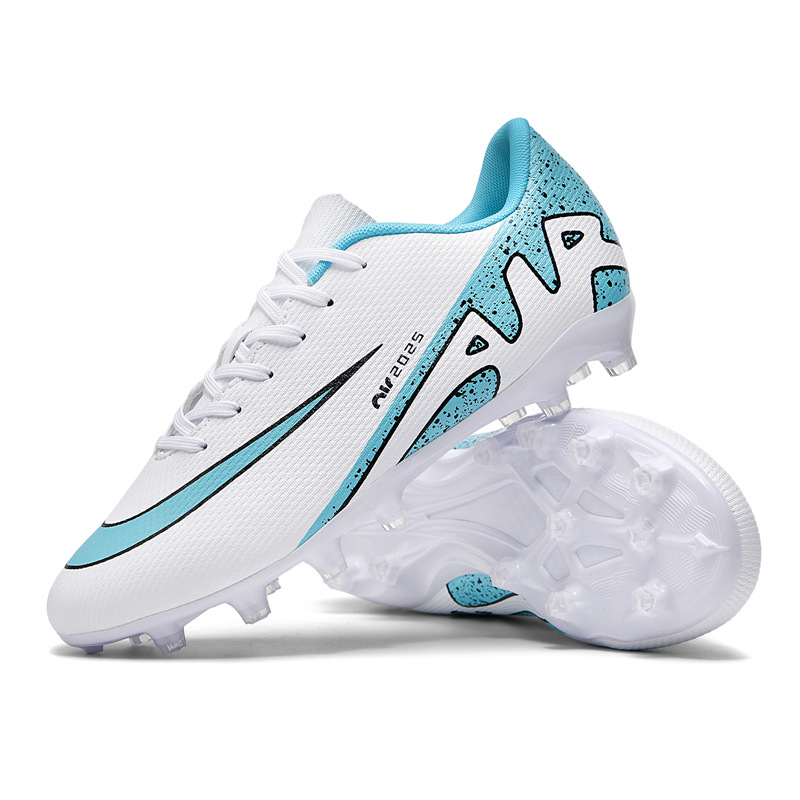 New plus size cross-border new youth adult football shoes 33-46 yards