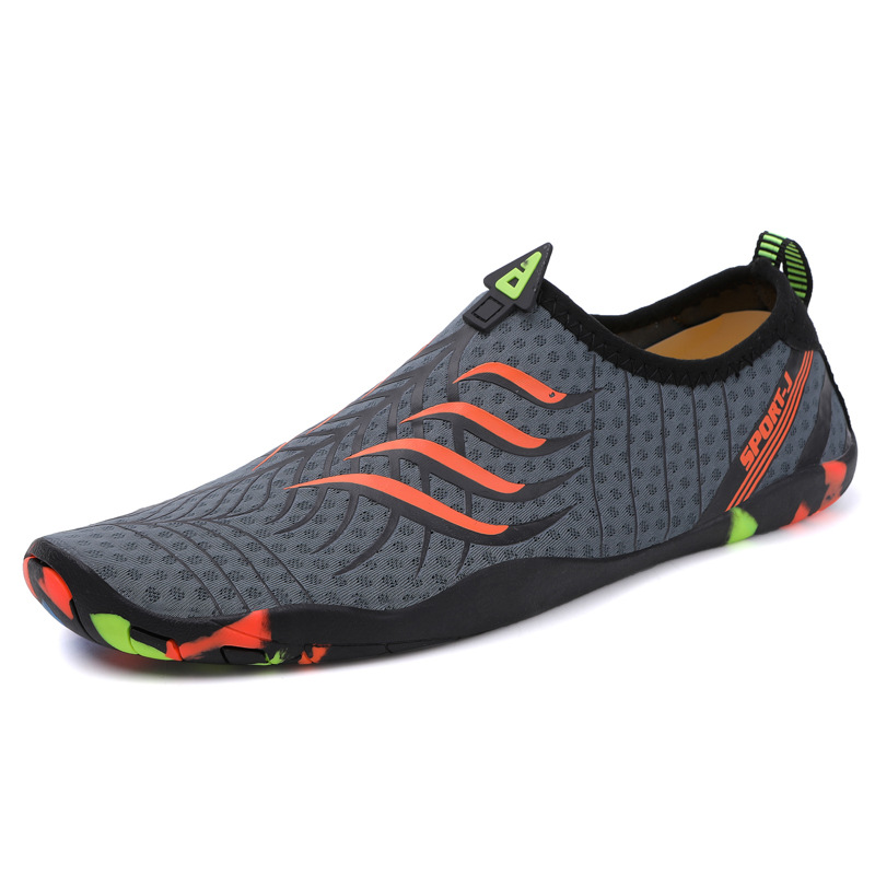Picture of Wholesale Outdoor Breathable Beach Shoes for Couples, Snorkeling and Wading Shoes, Non-Slip Lightweight River Tracing Shoes, Quick-Drying Men's Water Shoes
