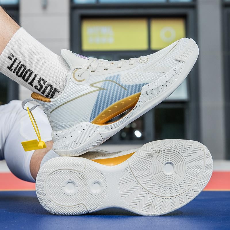 Ultra-light V2 carbon plate nitrogen technology basketball shoes men's youth practical sneaker junior high school students luminous last running shoes women