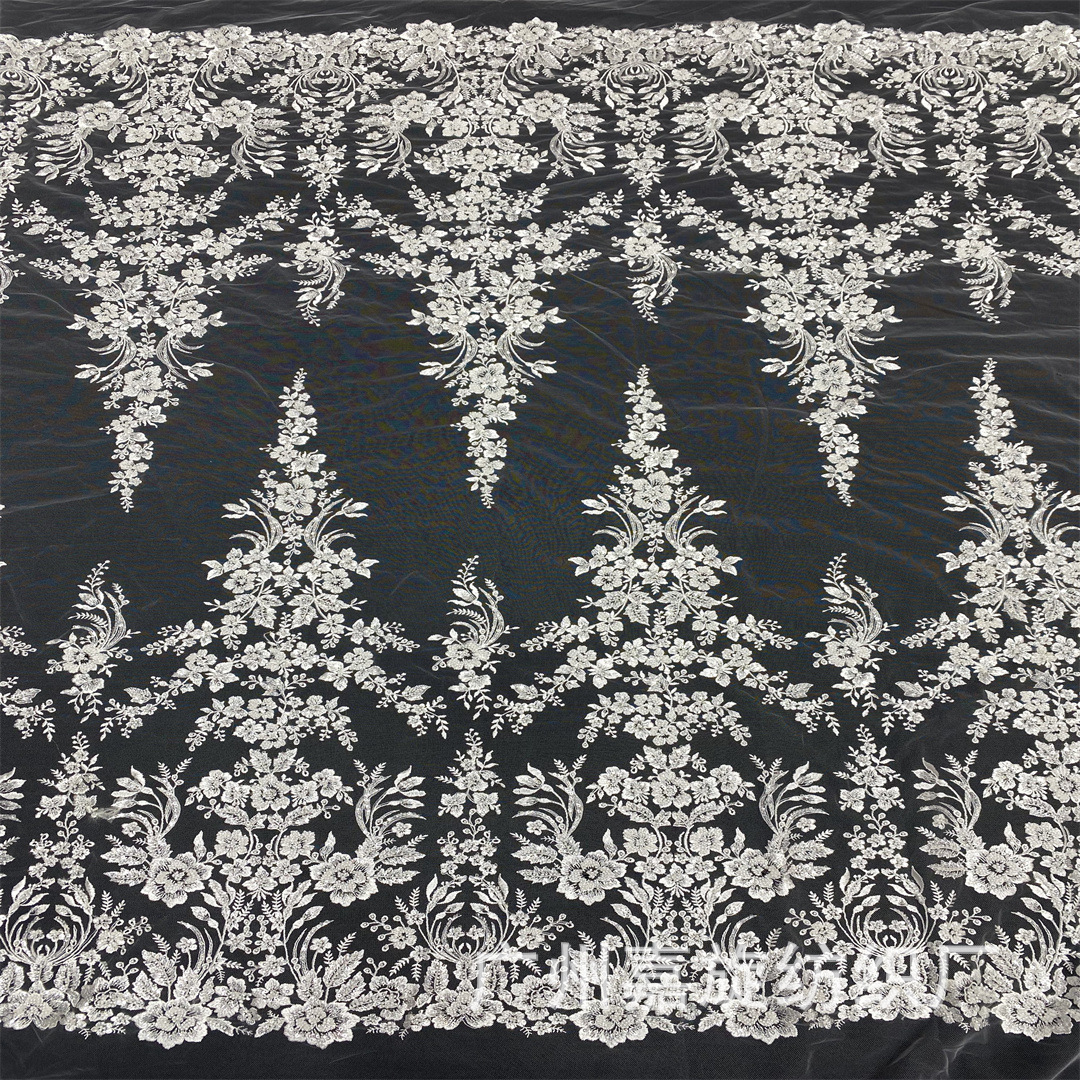 Wedding lace fabric European and American court style symmetrical embroidered cloth sequin beaded tube wedding dress fabric