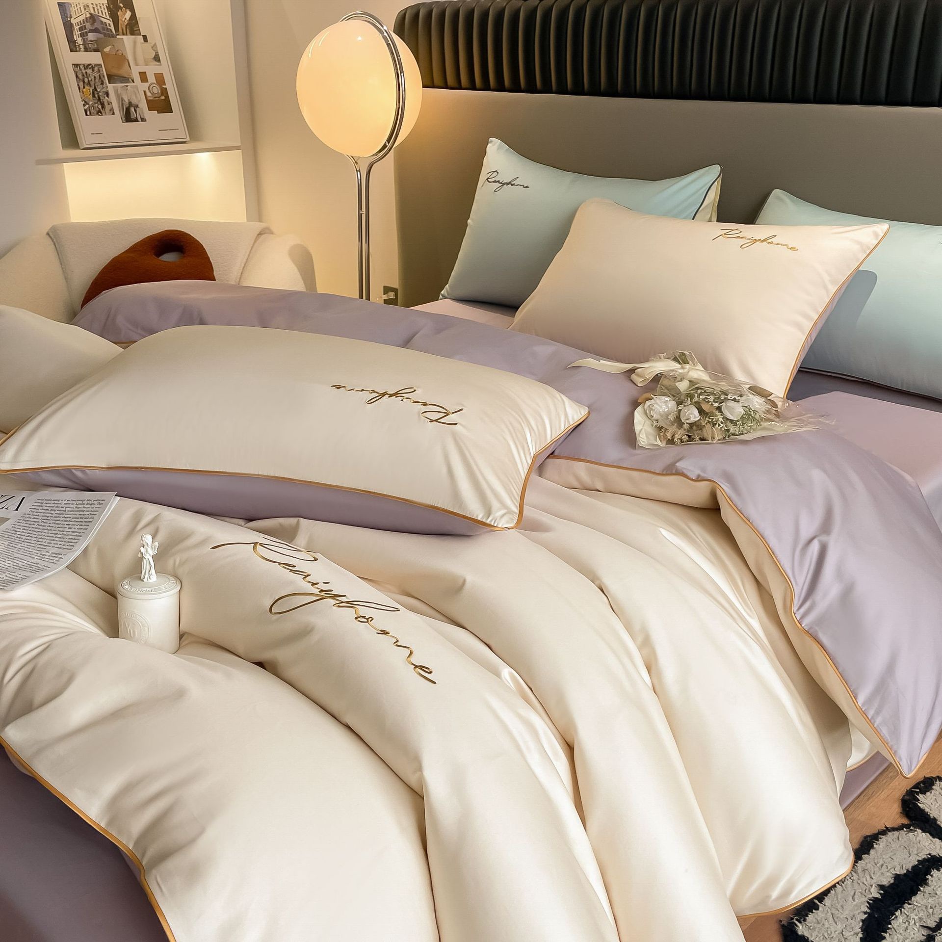 Picture of 60 Xinjiang long-staple cotton four-piece cotton bed sheet bed hat light luxury embroidery dormitory three-piece cotton bedding s