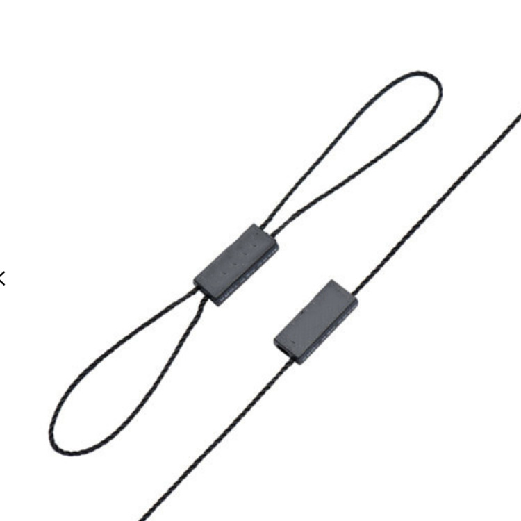 Factory Made Multi Style Garment Hanging Grain Hot Stamping Logo Double Plug Plastic Lanyard Supply in stock Hanging Rope