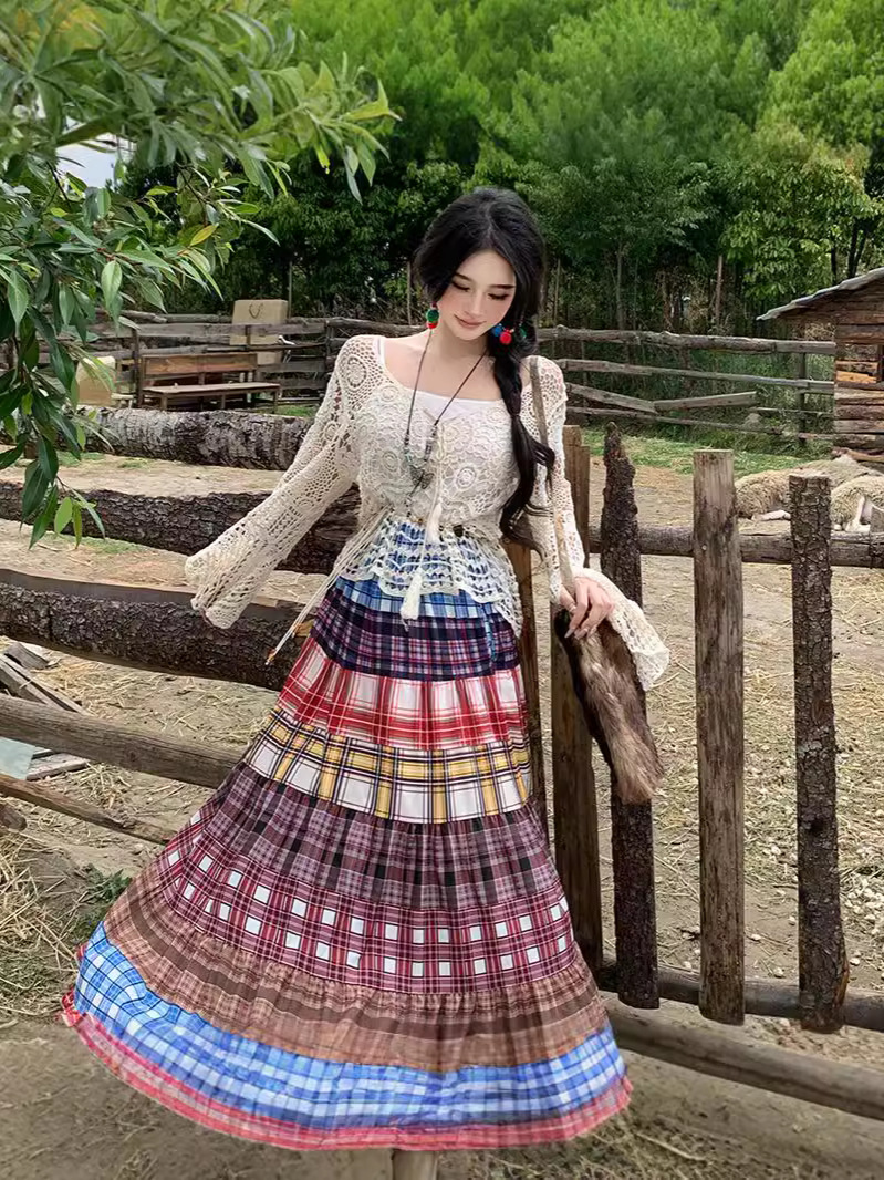 Bohemian Hollow-Out Horn Sleeve Top Ethnic Style Plaid Printed Stacked Skirt Holiday suit